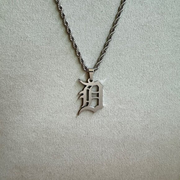Detroit Tigers Necklace - Detroit D - 3mm Rope - 22 Inch Chain Baseball Necklace - Picture 3 of 3